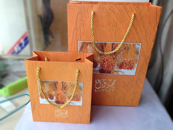 手提(tí)袋、紙袋(dai)